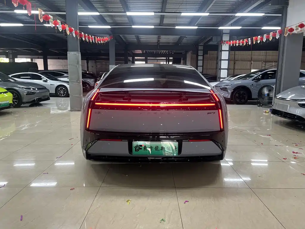 XPeng P7 — миниатюра 7