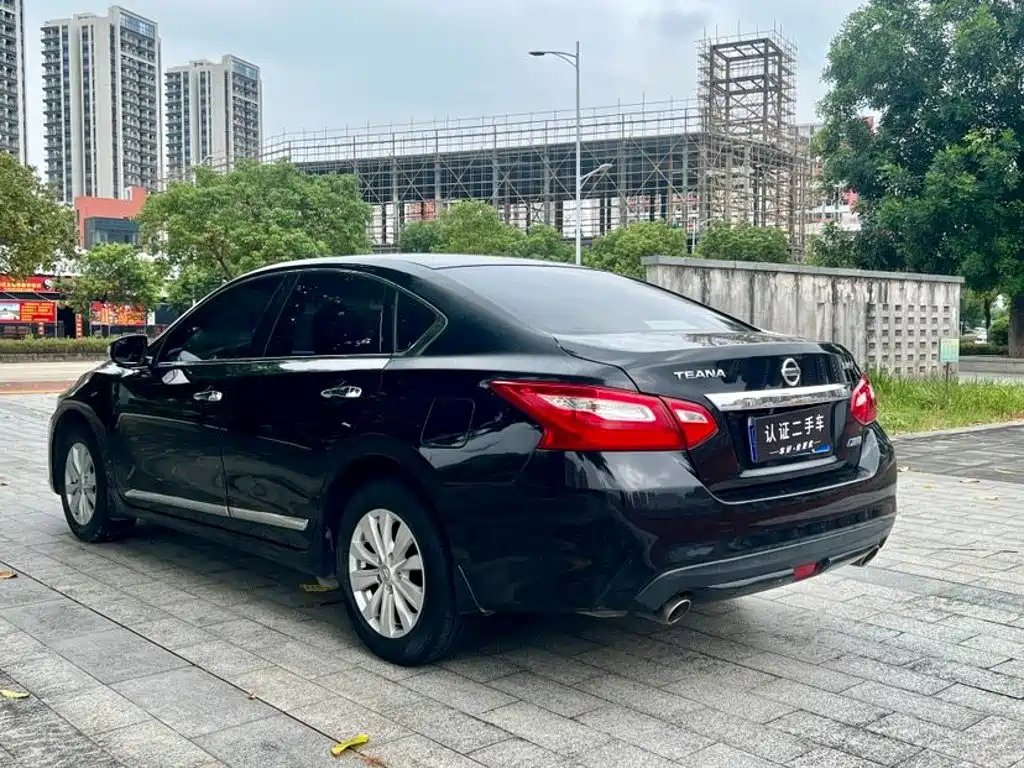 Nissan Teana — миниатюра 9