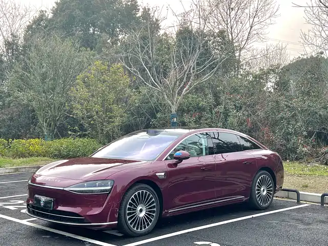 AITO ENJOY THE WORLD S9 2025