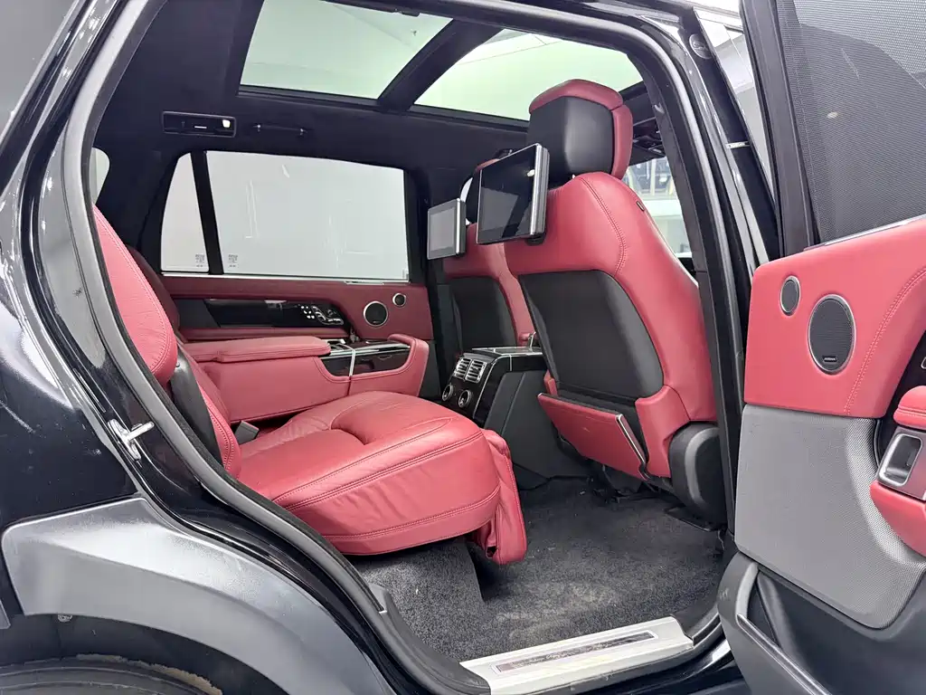 Land Rover Range Rover — миниатюра 20