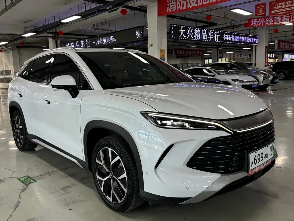BYD L DM-i — миниатюра 3