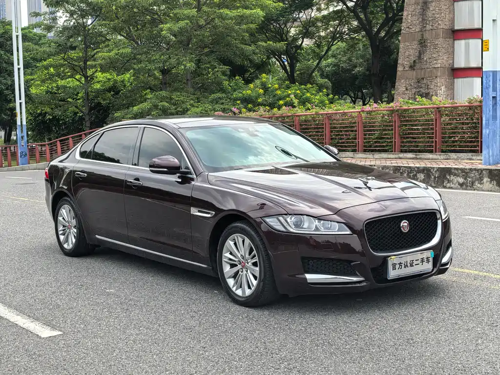 JAGUAR  XFL
