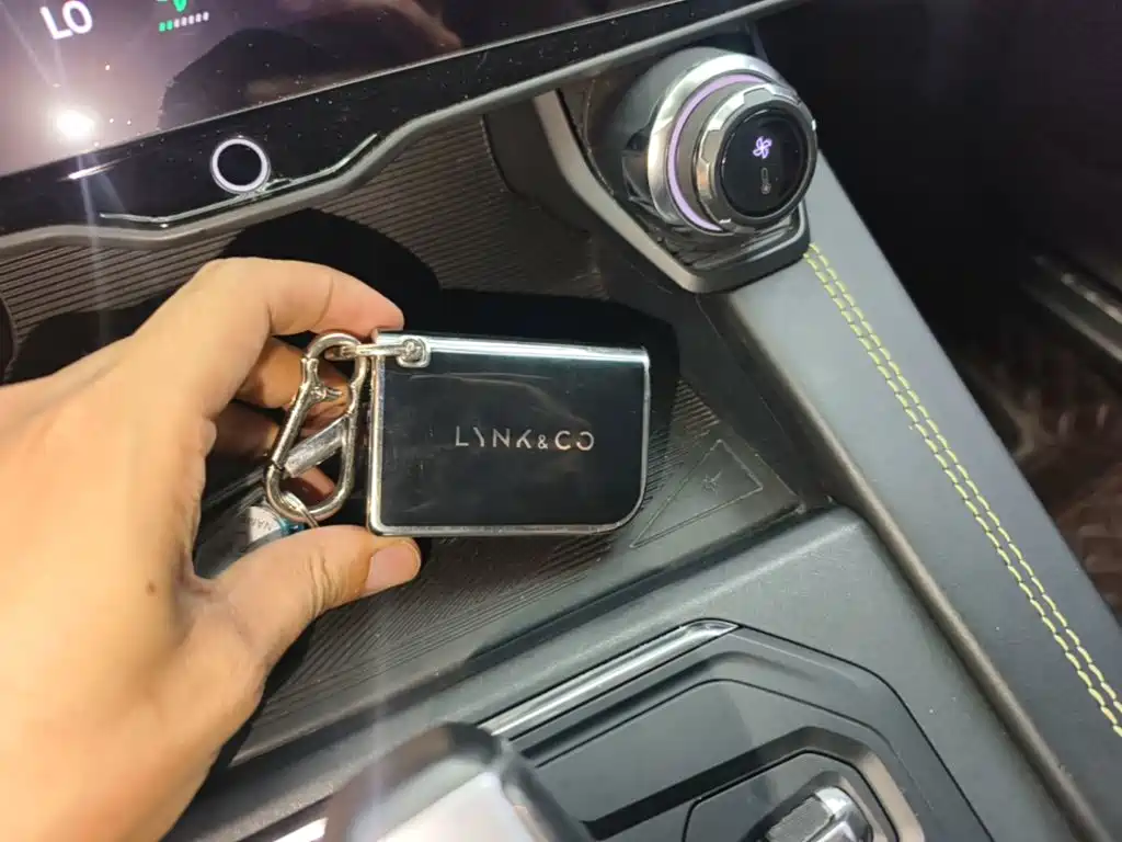 Lynk & Co 05 — миниатюра 9