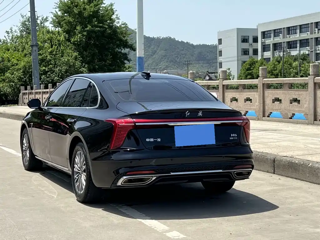 RED FLAG HONGQI H5