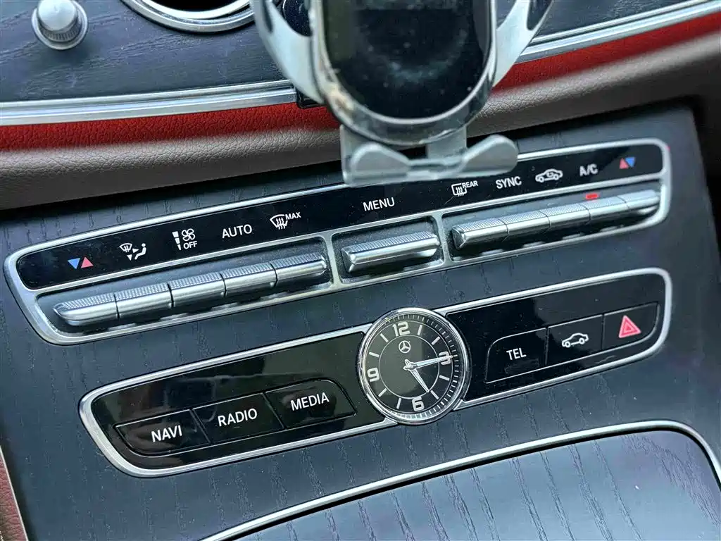 Mercedes-Benz E-Class E 2019 E 300 L Sport Luxury