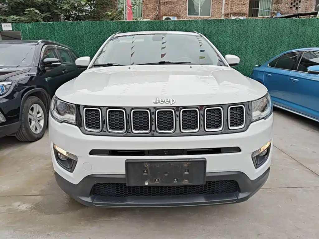 Jeep Compass — миниатюра 3
