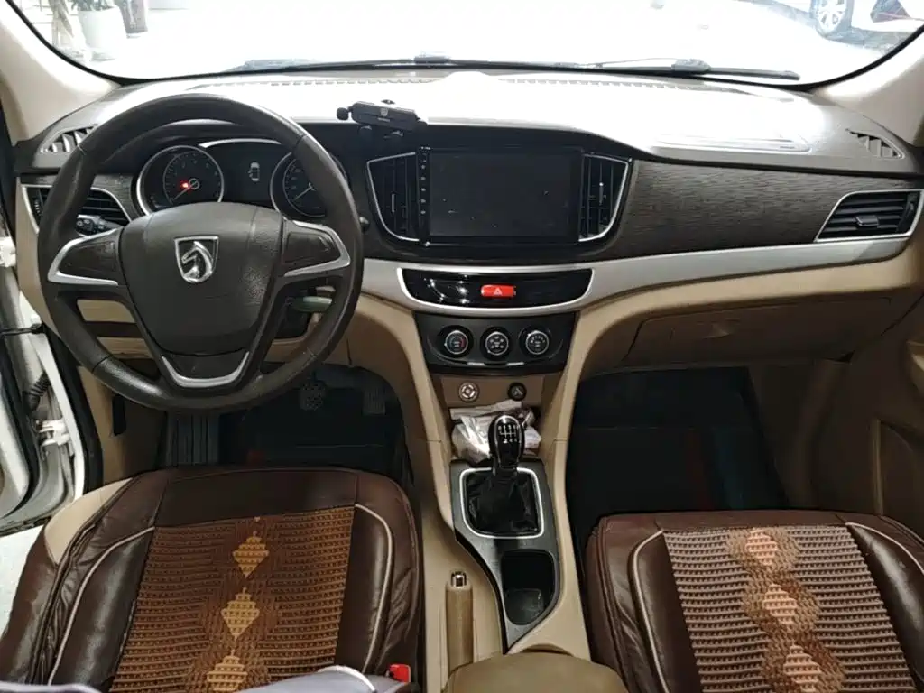 Baojun 730 — миниатюра 10