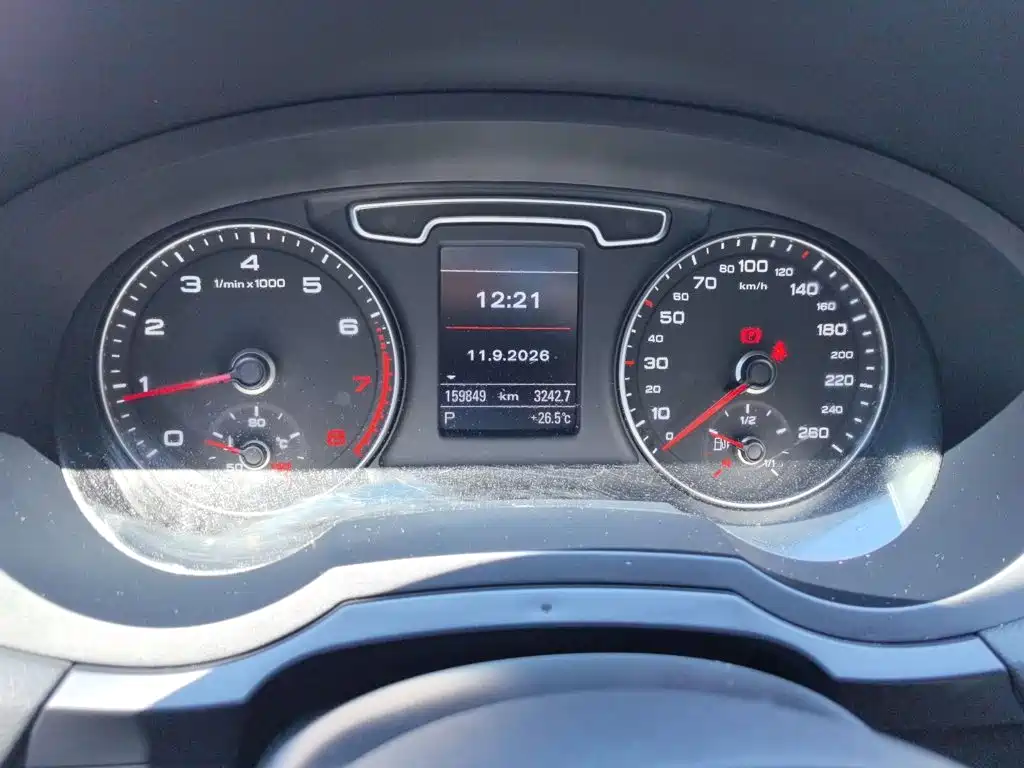 Audi Q3 — миниатюра 3