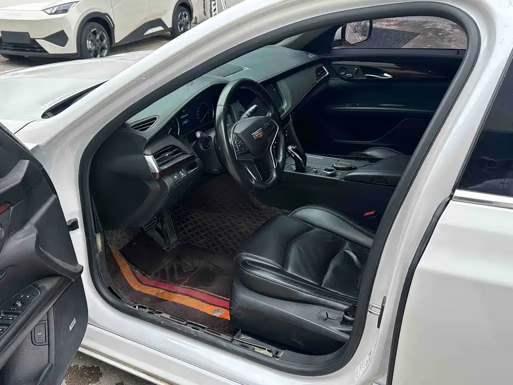 Cadillac CT6 — миниатюра 5