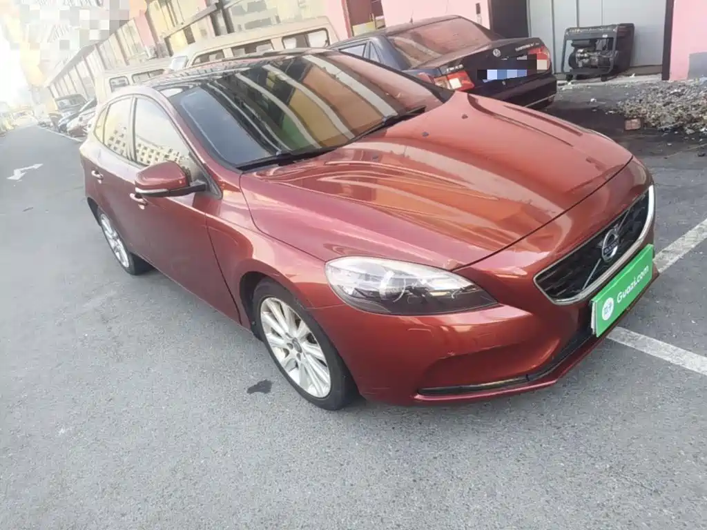 Volvo V40 — миниатюра 4