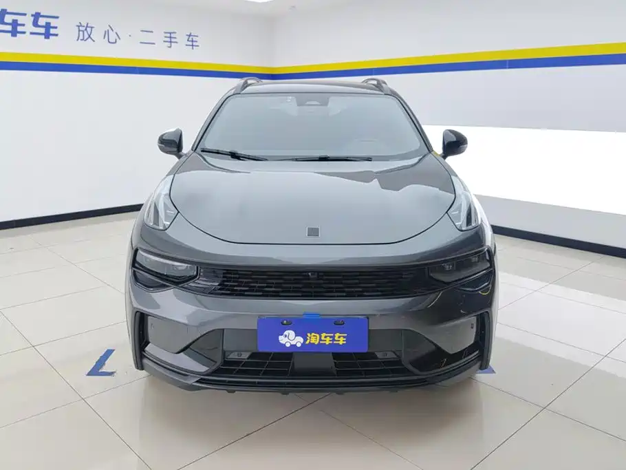 Lynk & Co 01 — миниатюра 2