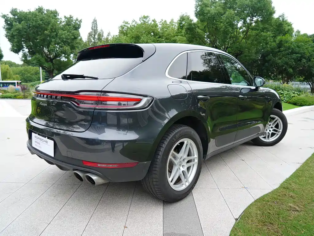 Porsche Macan — миниатюра 18