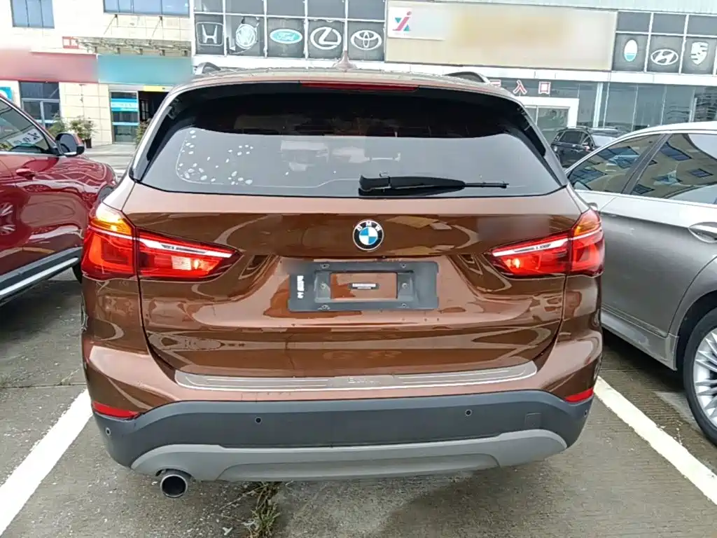 BMW X1 — миниатюра 6
