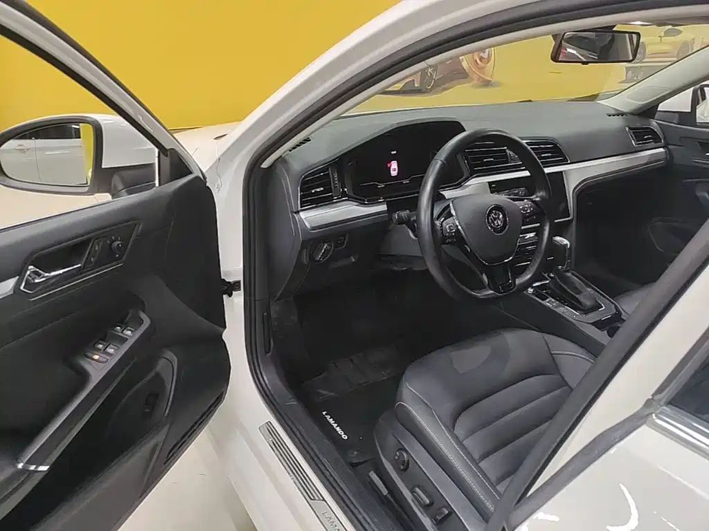 Volkswagen Lamando — миниатюра 16