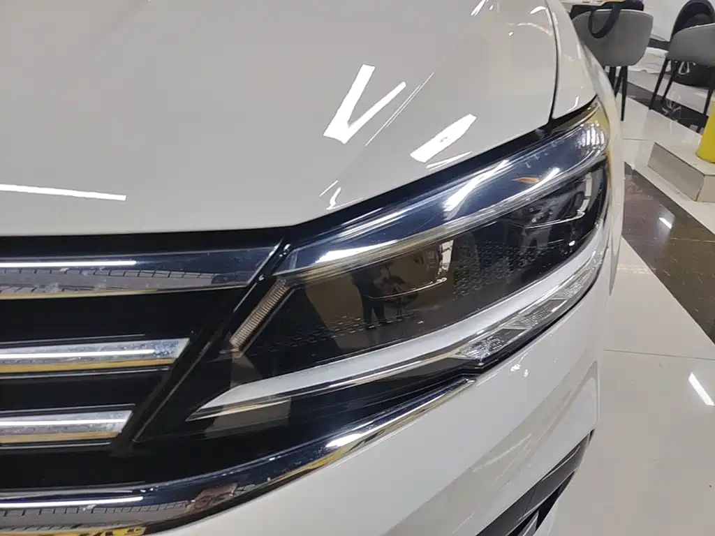 Volkswagen Lamando — миниатюра 24