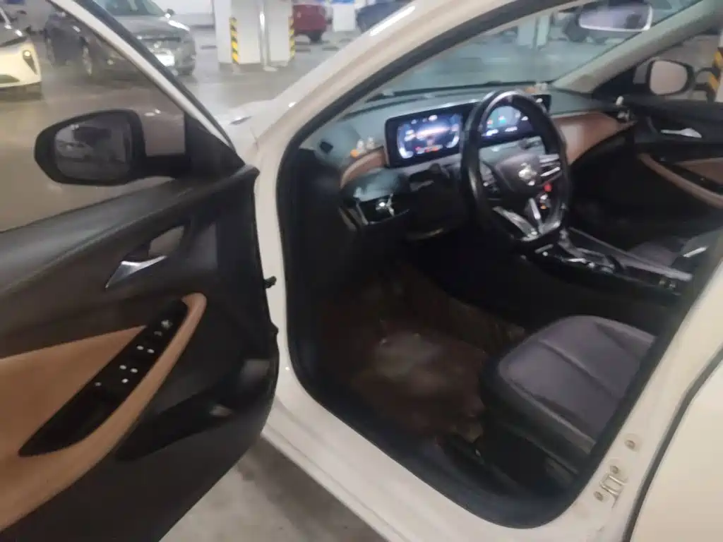 Buick Verano — миниатюра 21