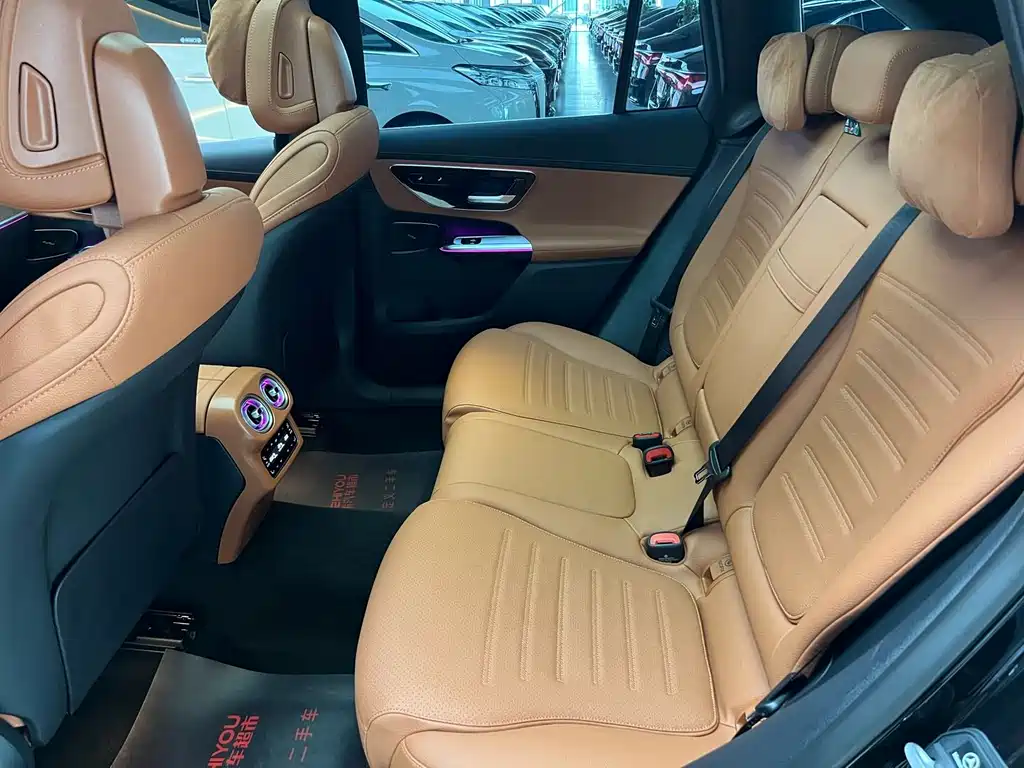 Mercedes-Benz GLC — миниатюра 10