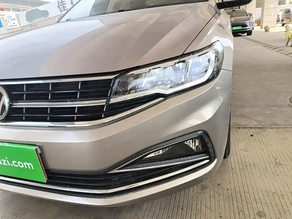 Volkswagen Bora — миниатюра 24