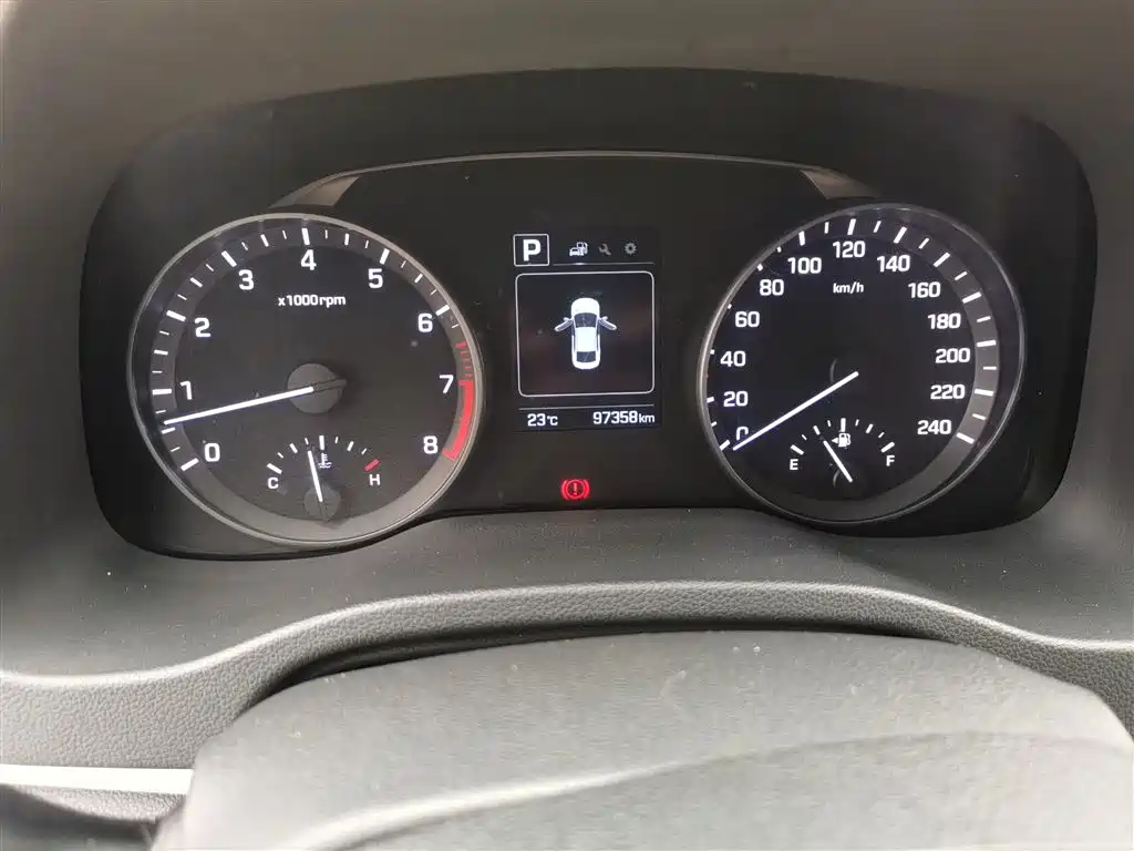 Hyundai Elantra 2018 1.6L AT 15