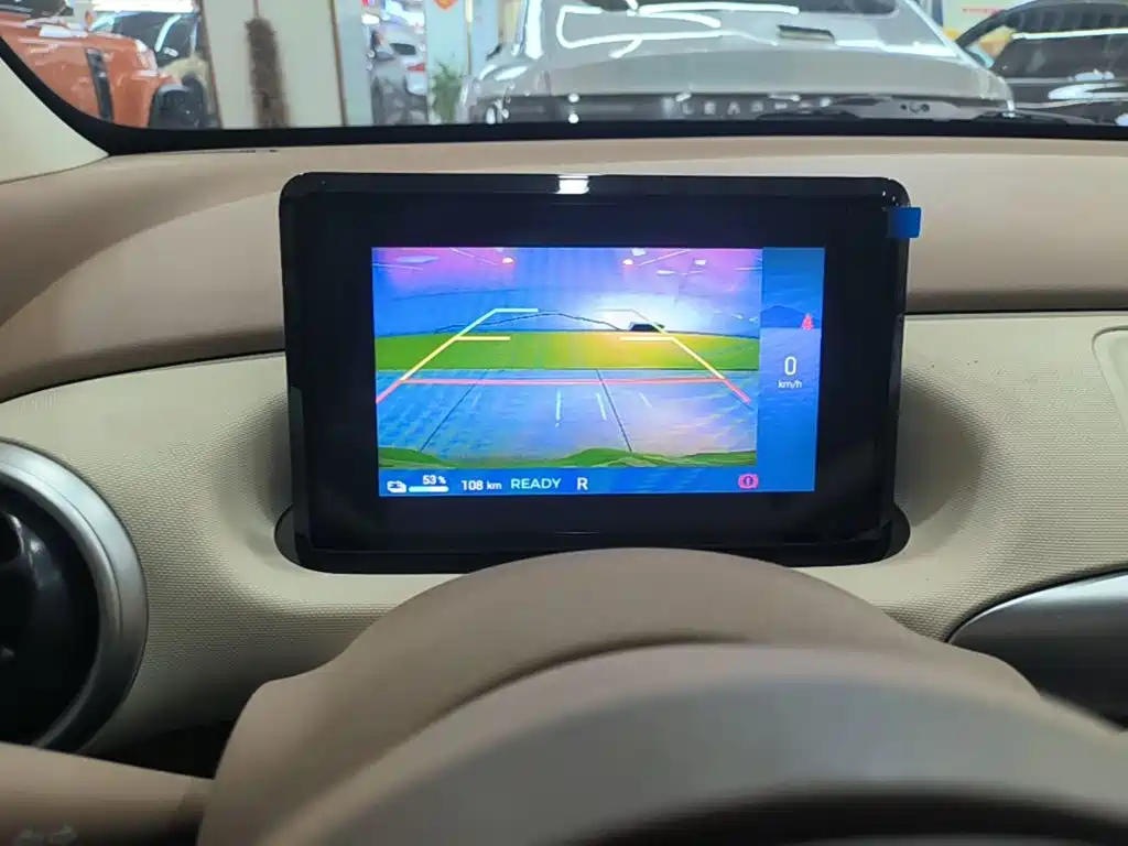 Wuling MINIEV — миниатюра 13