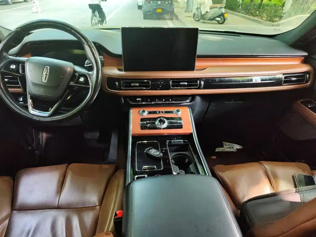Lincoln Aviator 2022 3.0T V6