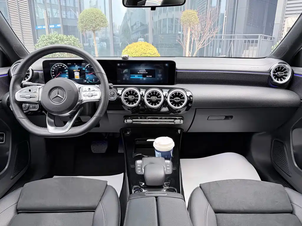 MERCEDES-BENZ A CLASS