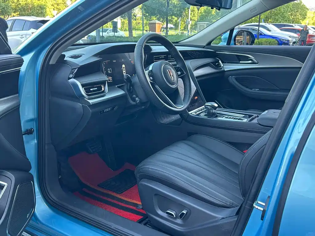 Hongqi Hongqi H5 — миниатюра 4