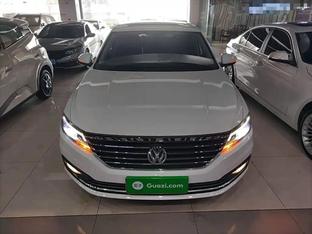 Volkswagen Lavida — миниатюра 3