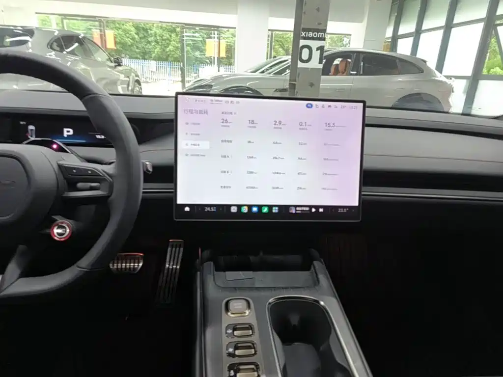 Xiaomi SU7 — миниатюра 13