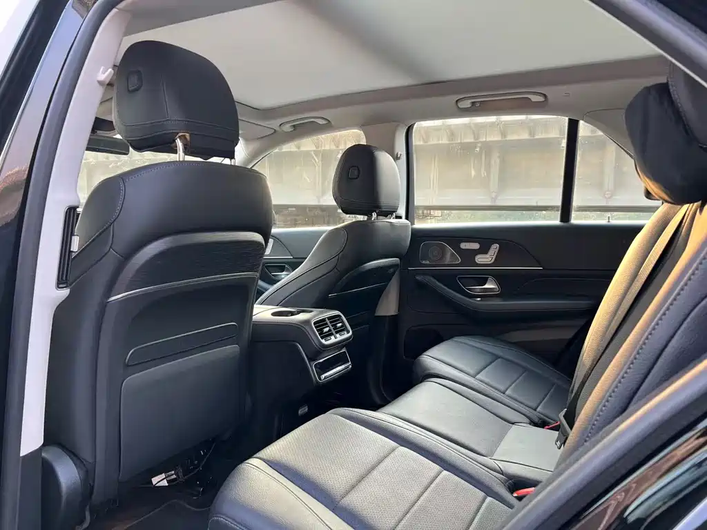 Mercedes-Benz GLE 2023 — фото 4