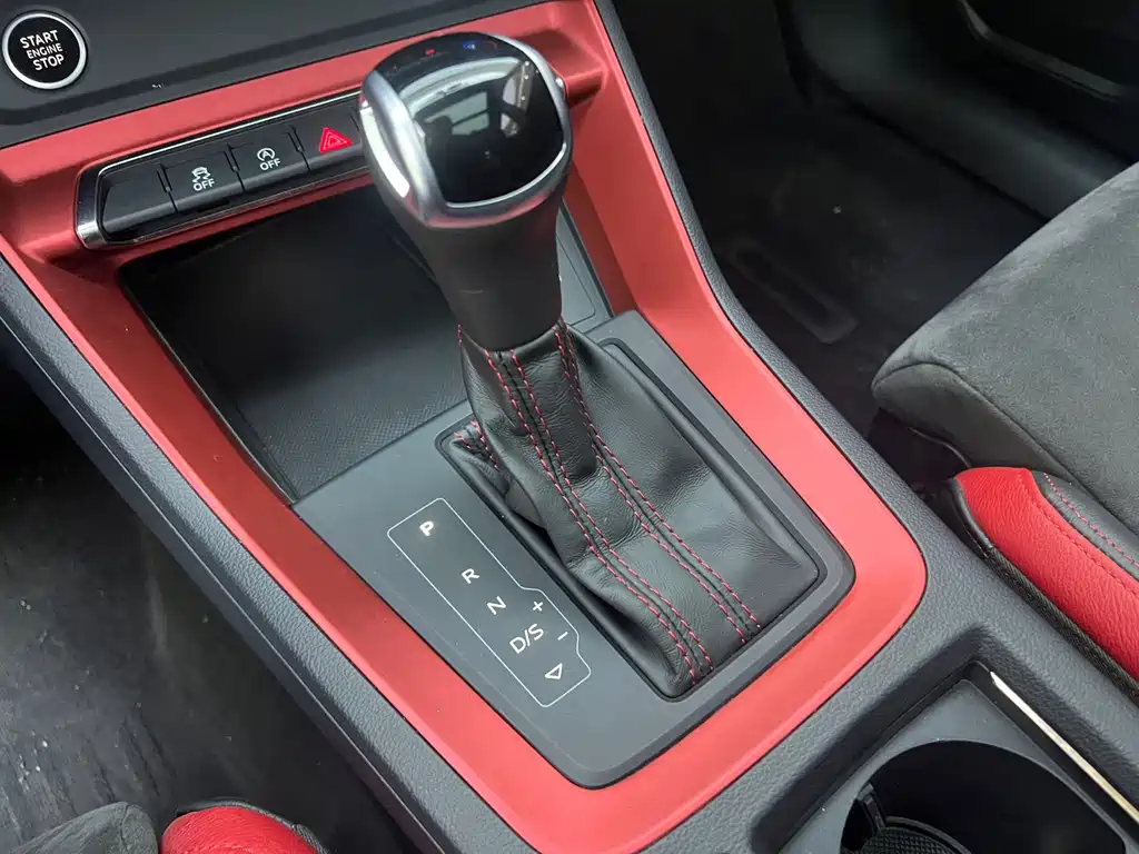 Audi Q3 — миниатюра 11