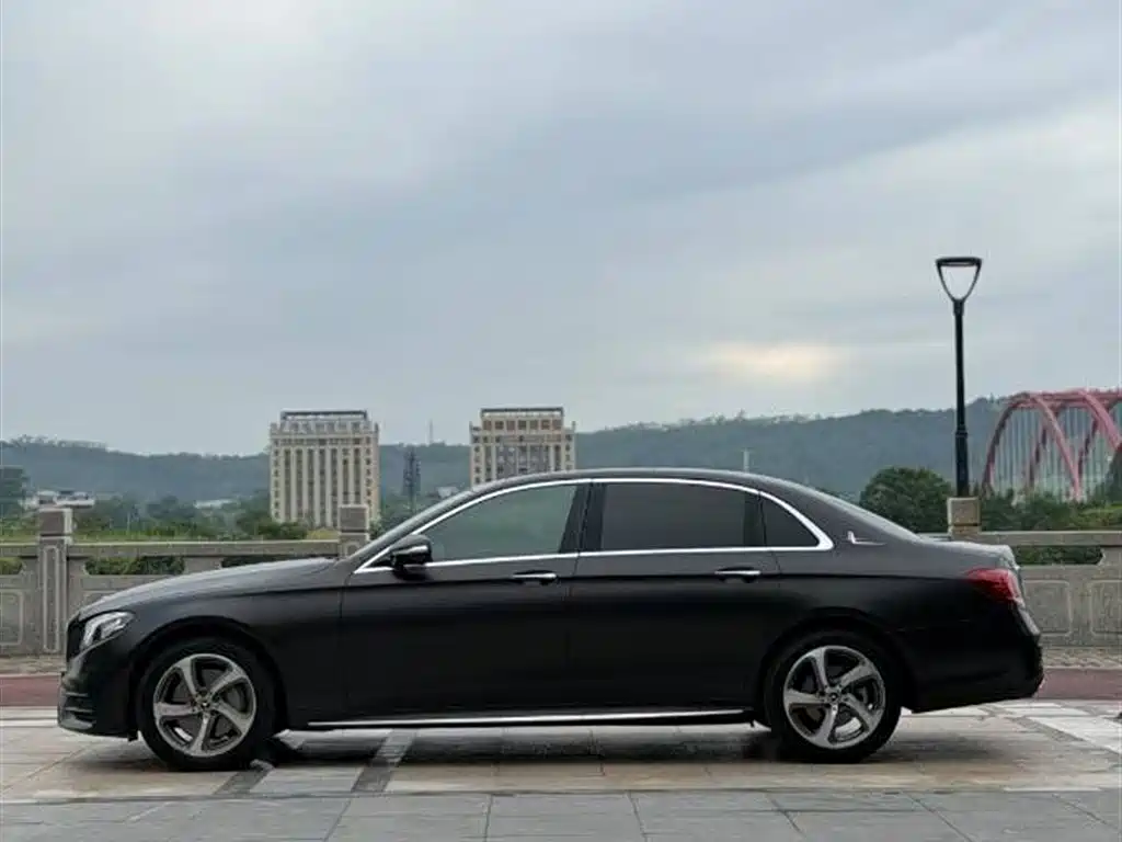 Mercedes-Benz E-Class E 2019 E 300 L Sport Fashion