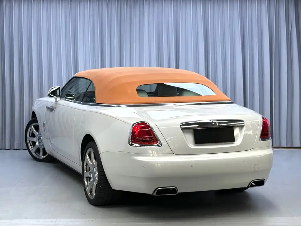 Rolls-Royce Dawn — миниатюра 6