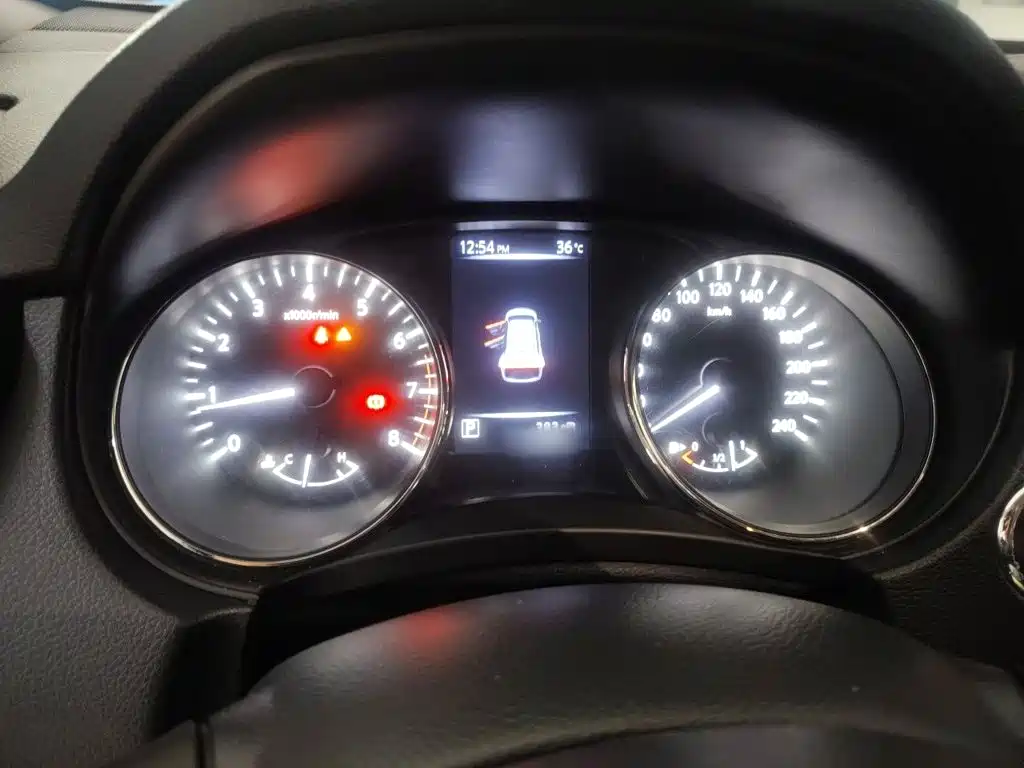 Nissan X-Trail — миниатюра 4