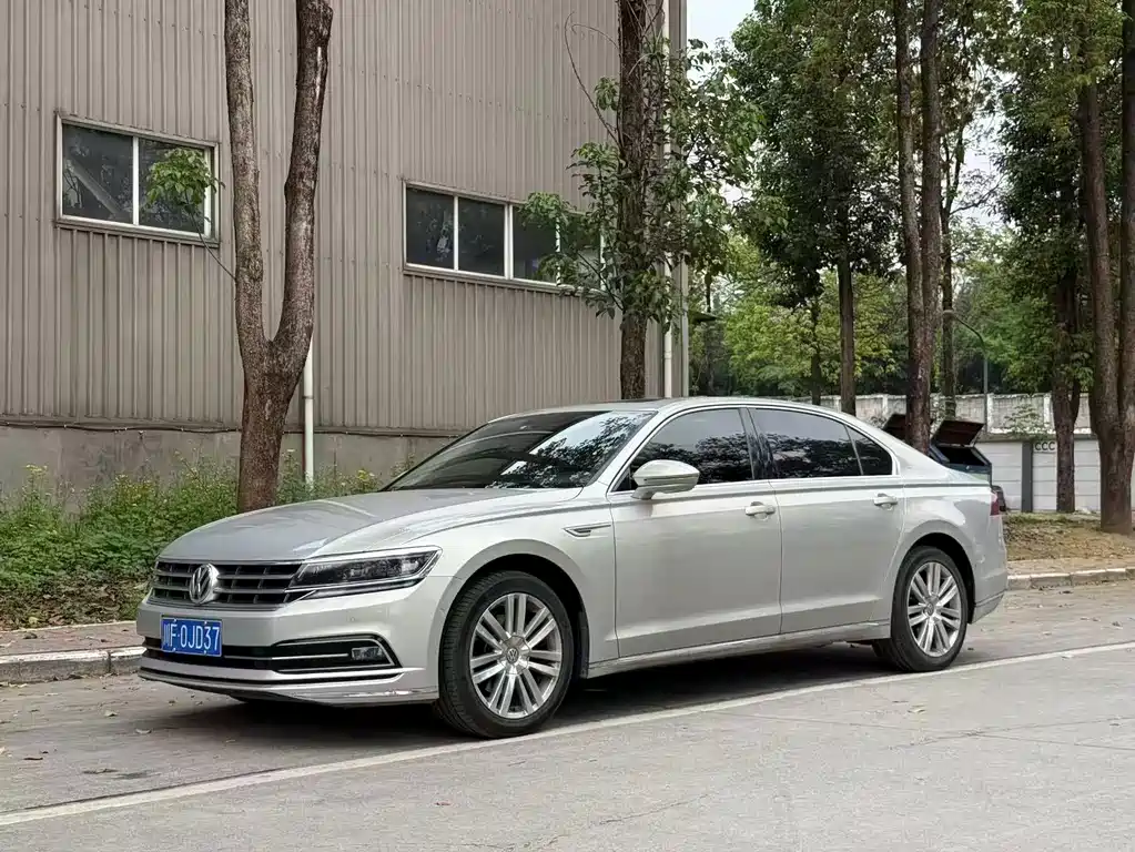 Volkswagen Phideon 2017