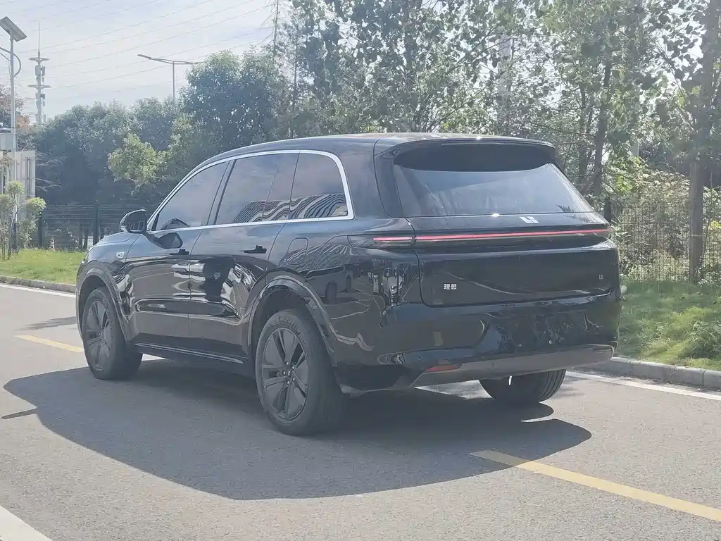 Li Auto Li L8 — миниатюра 7