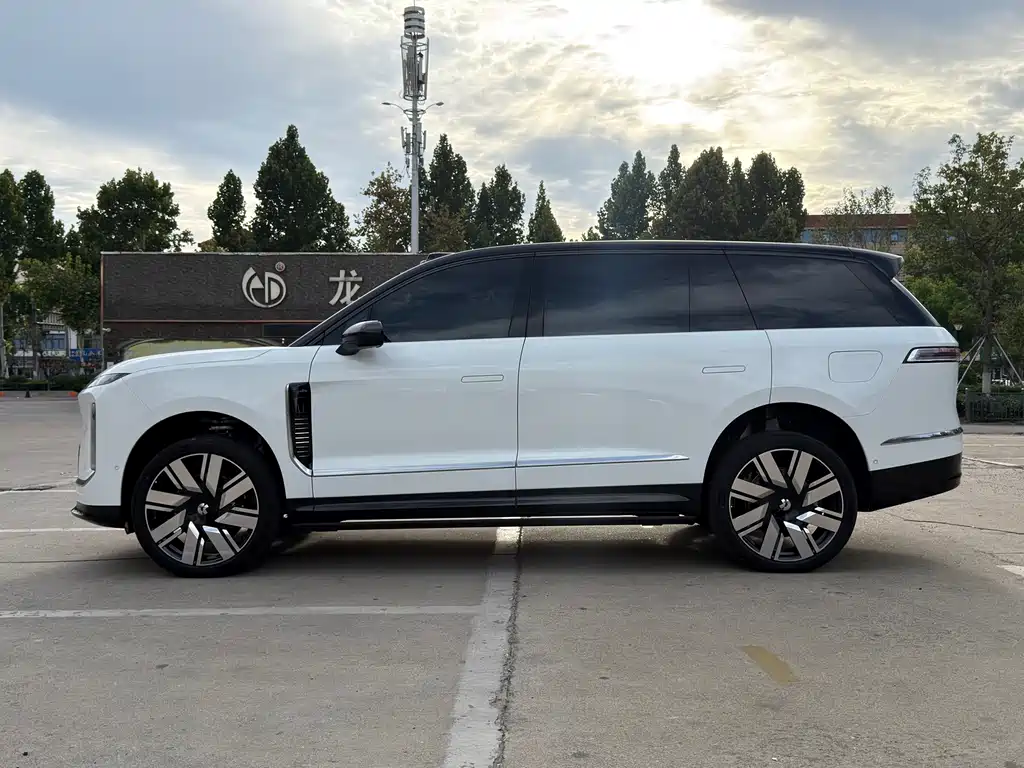 NIO ES9 — миниатюра 3