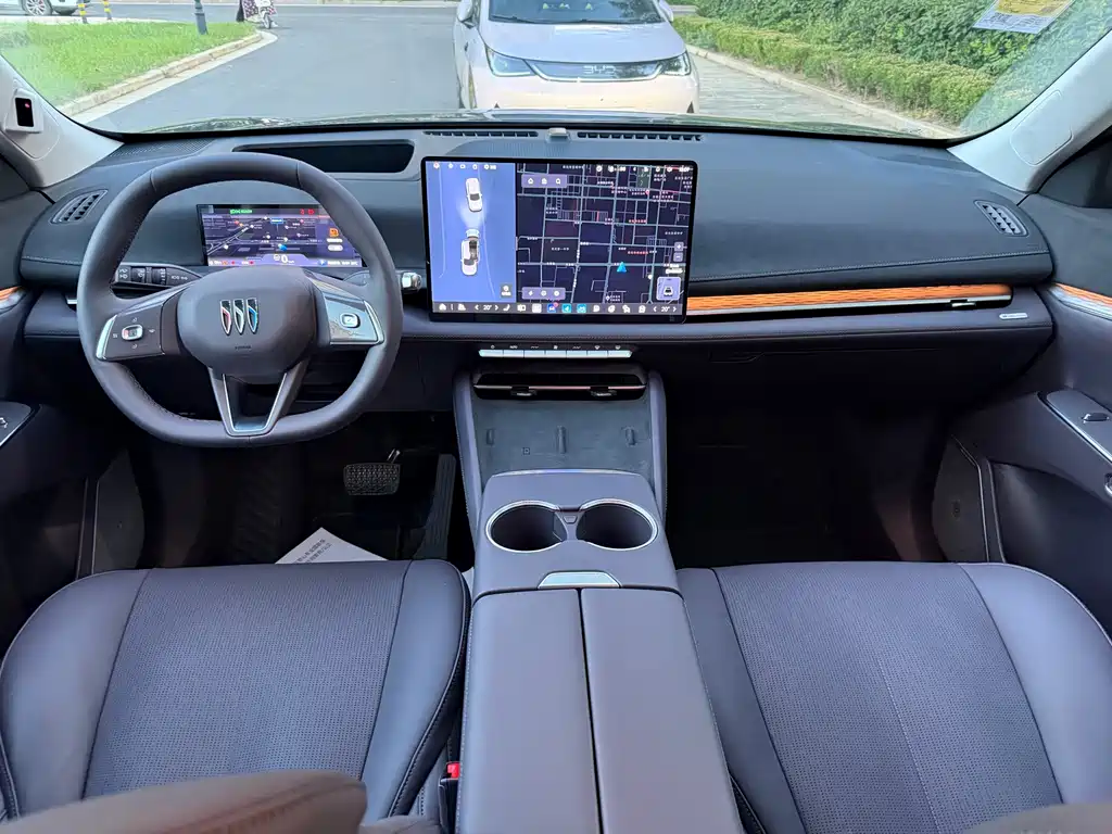 Buick Electra E7 — миниатюра 6