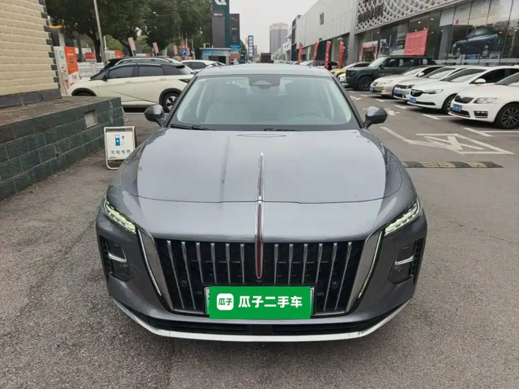 Hongqi Hongqi H5 PHEV — миниатюра 3