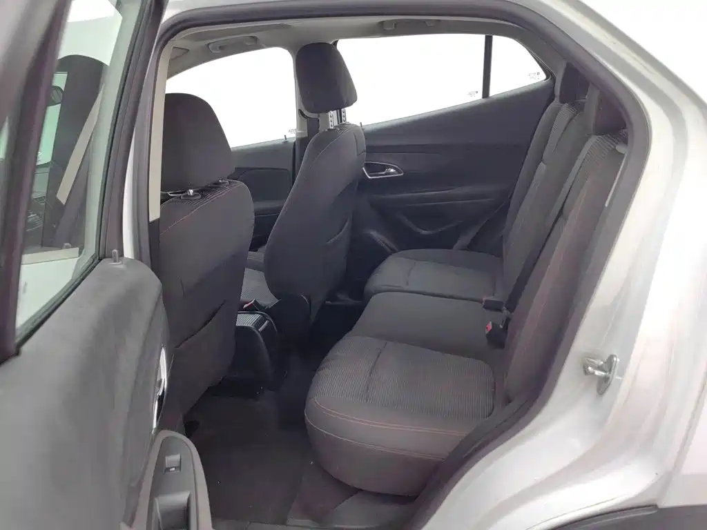 Buick Encore — миниатюра 15