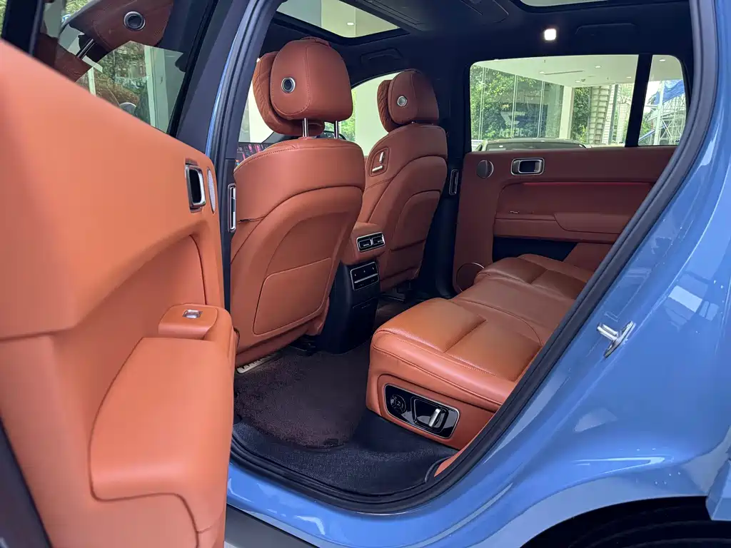 Li Auto Li L7 — миниатюра 10