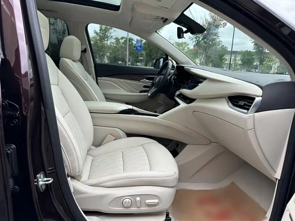 Buick Enclave — миниатюра 2