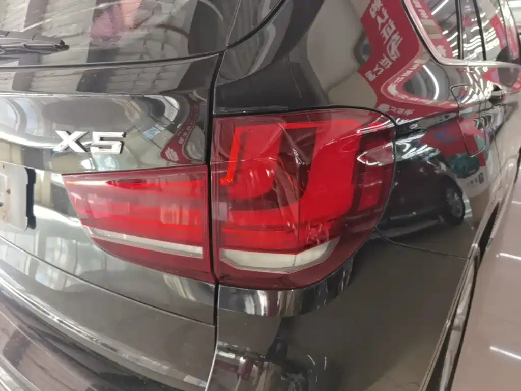 BMW X5 (Import) — миниатюра 8