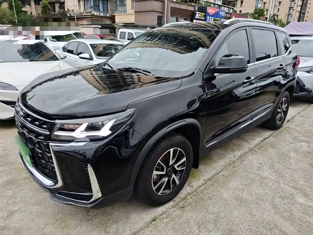 Dongfeng T5 2024 1.6L CVT мест