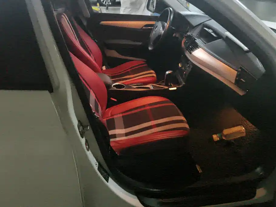 BMW X1 — миниатюра 8