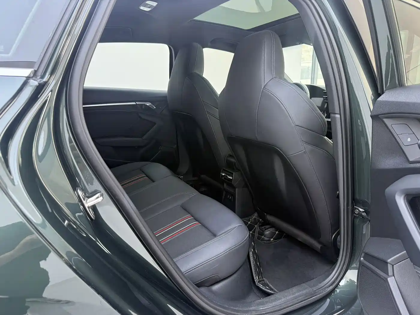 Audi A3 id 4617102 из Китая 12