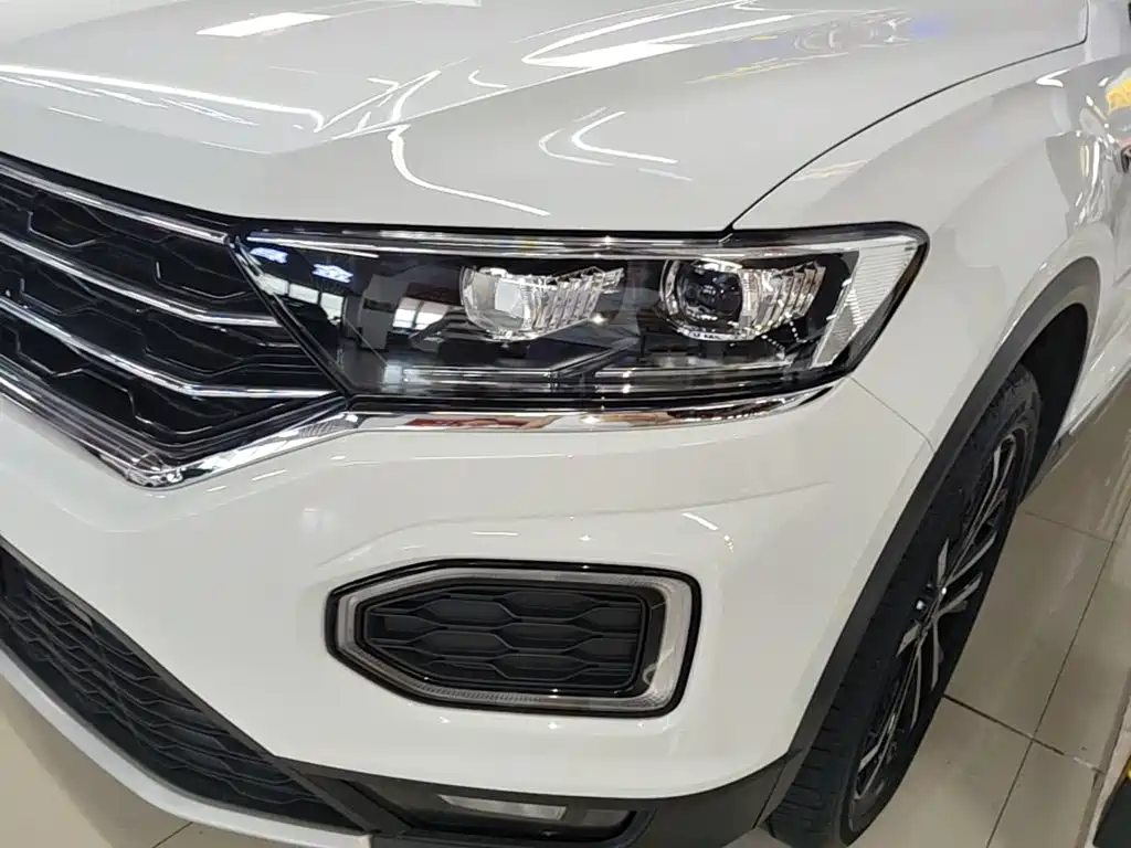 Volkswagen T-Roc — миниатюра 24