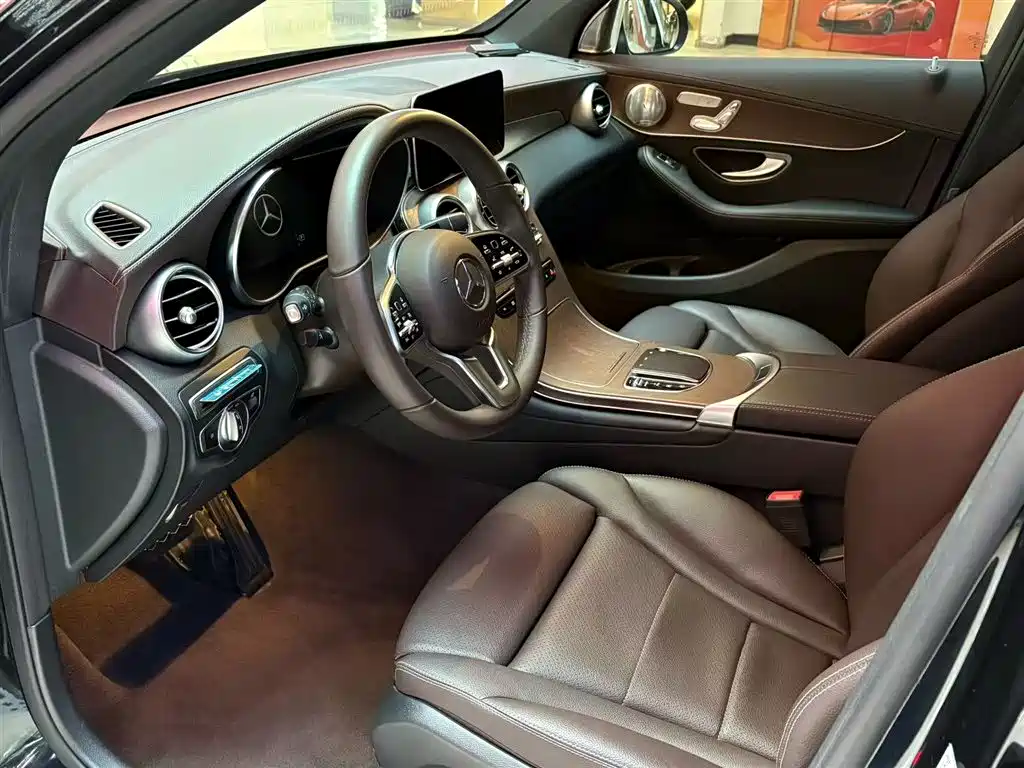 Mercedes-Benz GLC 2022 GLC 300 L 4MATIC
