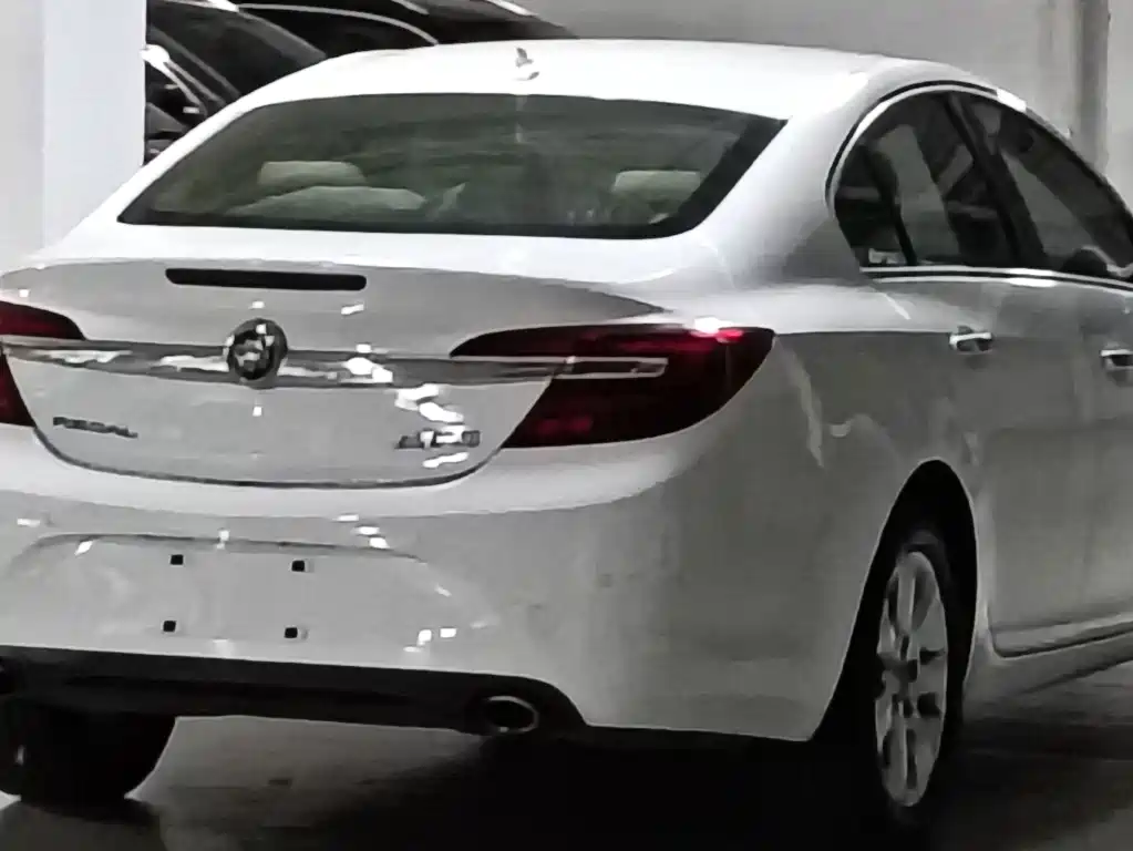 Buick Regal — миниатюра 5