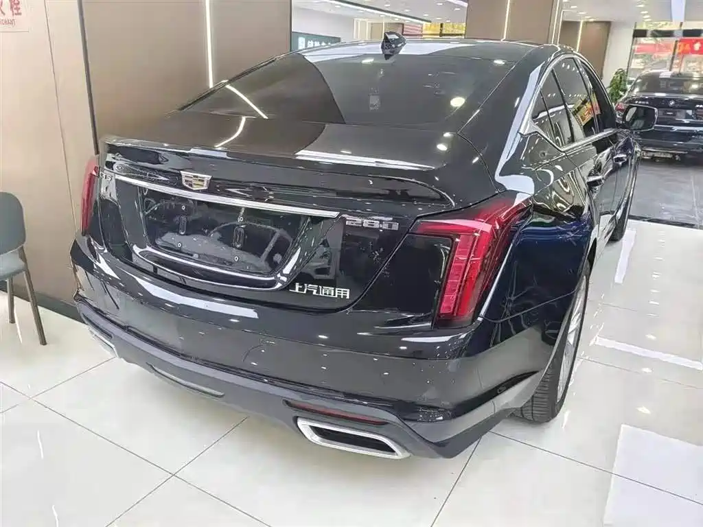 Cadillac CT5 — миниатюра 9